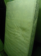 Продам матрац б/у