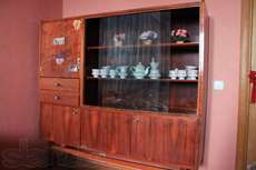 Продам сервант б/у.