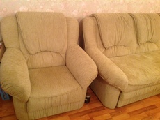 Продам мягкую мебель раскладной диван и два кресла