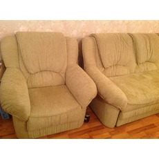 Продам мягкую мебель раскладной диван и два кресла