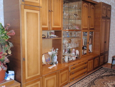 Продам стінку для вітальні, терміново, хороший стан.