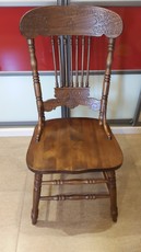 Продам стулья 2 шт