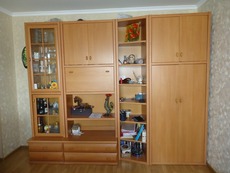 Продам стінку б/в