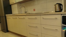 Продам нову кухню