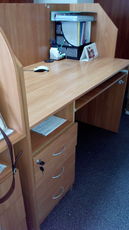 Продам офисный стол