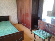 Продається набір румунських меблів.