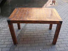 Продам дерев'яний стіл для кафе громадського харчування