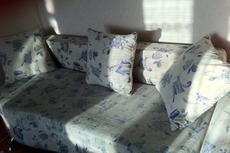 Продам диван.