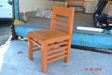 Продам деревянные стулья б/у в ресторан