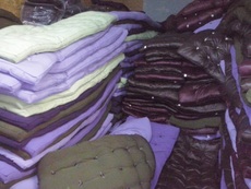 Ліжка. Матраци (90), ковдри (75), подушки (30). Оптом