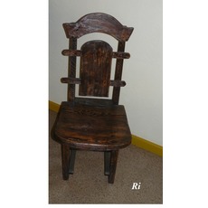 Продам б/у стулья деревянные из сосны для паба, бара