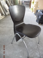 Стул (кожаный) б/у