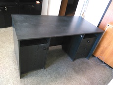 Продам стол