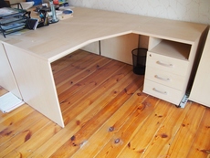 Продам офисную мебель почти новую, срочно!