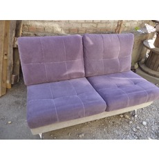 Продам фіолетовий дивани для кафе, барів і ресторанів б / у