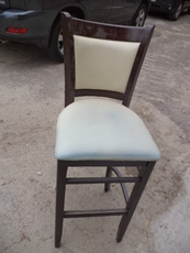 Продам стулья высокие б/у