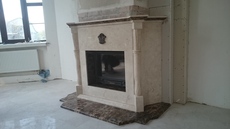 Камины из мрамора