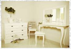 Меблі, кухні, аксесуари в стилі Прованс, ковані меблі.