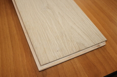 Массивная доска дуб 600-1000*140*22.