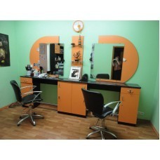 Оборудование для салонов красоты б/у.