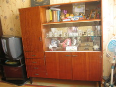 Продам серванты