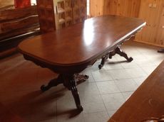 Старинный ореховый обеденный стол, Испания