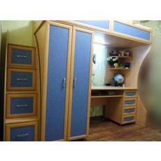 Детская комната (кровать, стол, шкаф)