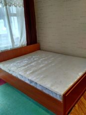 Продам двуспальную кровать