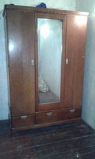 Шафа для одягу