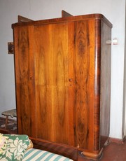 Продать шкаф