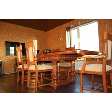 Продам трёхметровый эксклюзивный деревянный стол