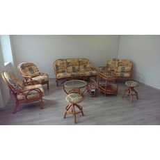 Продам комплект мебели из ротанга