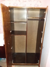 Продам шкаф двухстворчатый для одежды и белья