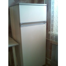 Холодильник б/у за 1 500 грн.