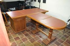 Дубовый стол