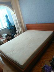 Кровать с матрасом
