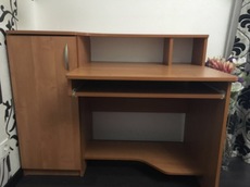 Продам письменный стол