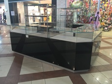 Продам островок в торговом центре