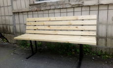 Скамейка (сосна, лак)