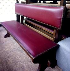 Лавка б/у дерево красный кожзам для кафе, ресторана, дачи