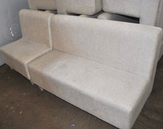 Диван сірий б.у в хорошому стані