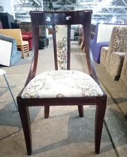 Стул б/у деревянный мягкое сиденье