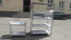 Тележка сервировочная из нержавейки.