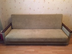 Продам советский диван в хорошем состоянии