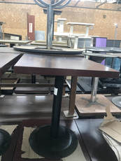 Продам б/у стол для бара, ресторанов, кофеен