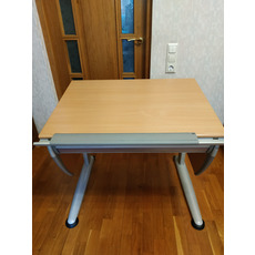 Письменный стол (парта) Moll Runner Compact класса люкс