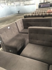 Продам б.у. коричневый диван П-образный в отличном состоянии