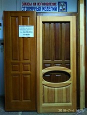 Двері з масиву сосни і меблі з натур. дерева