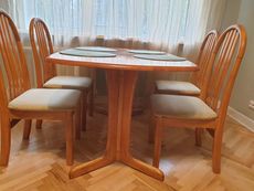 Гостинний гарнітур класичного стилю