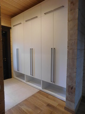 Шкаф в прихожую гостиную спальню под заказ Киев